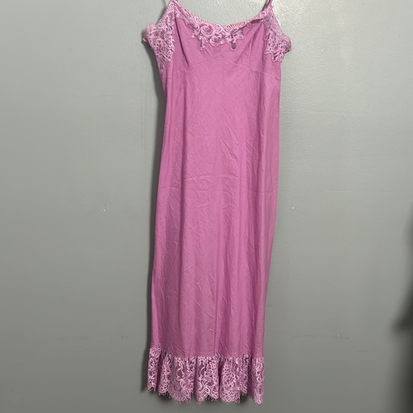 MaxAzria Collection Cotton Pink Lace Neck and Hem Maxi slip chemise size 6 - Picture 5 of 16